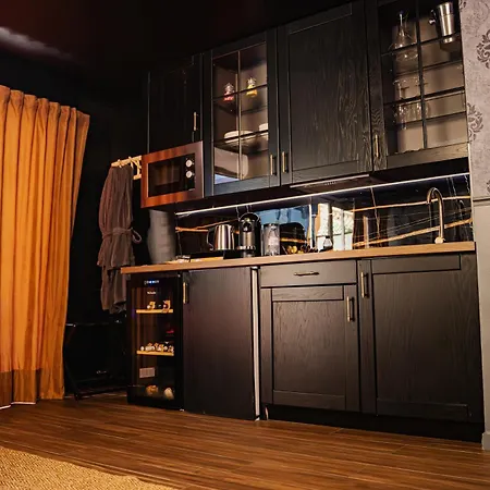 Romance & - Jacuzzi - Parking - Μεντόν