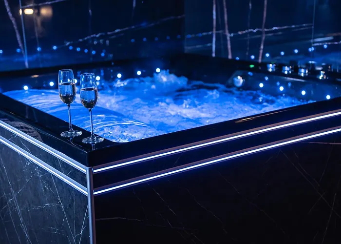 Romance & - Jacuzzi - Parking - Μεντόν