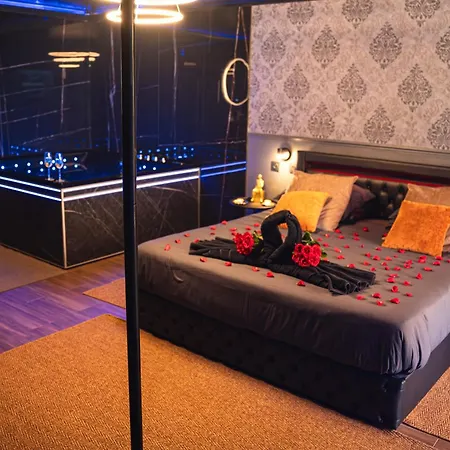 Apartamento Romance Room&love - Jacuzzi - Parking - Menton