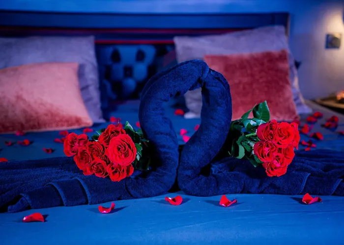 Romance & - Jacuzzi - Parking - 公寓 *